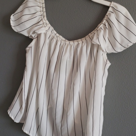 Blouse - Picture 2 of 5